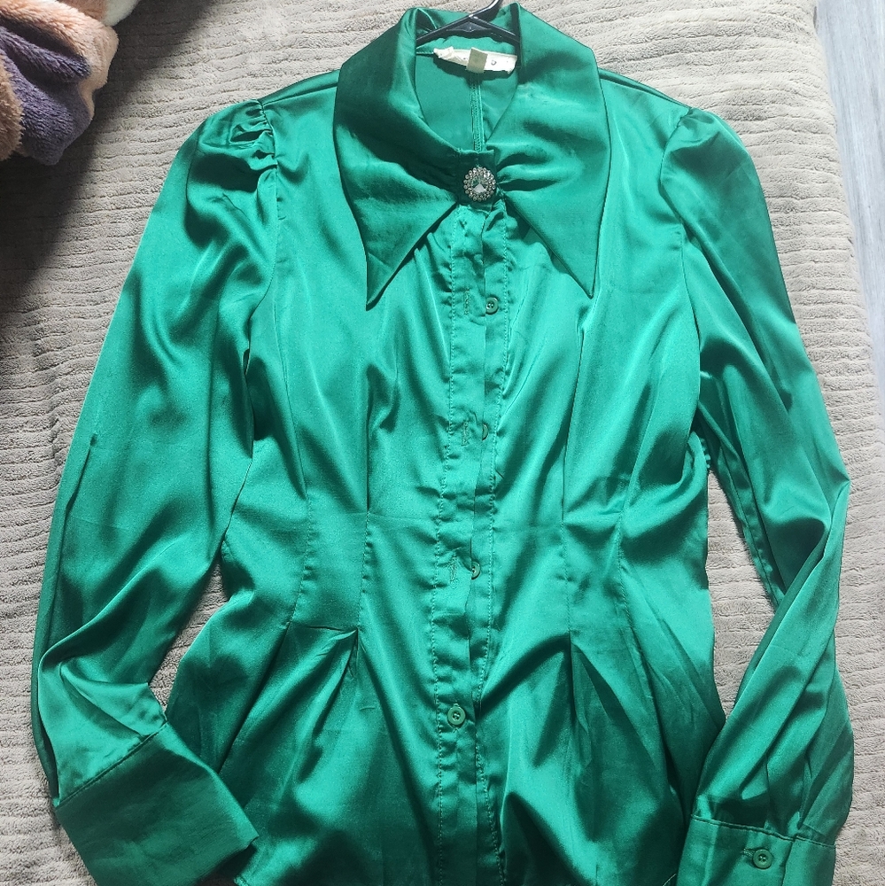 Long sleeve silky top